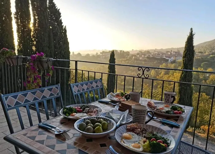 Gli Alberi Apartment With View